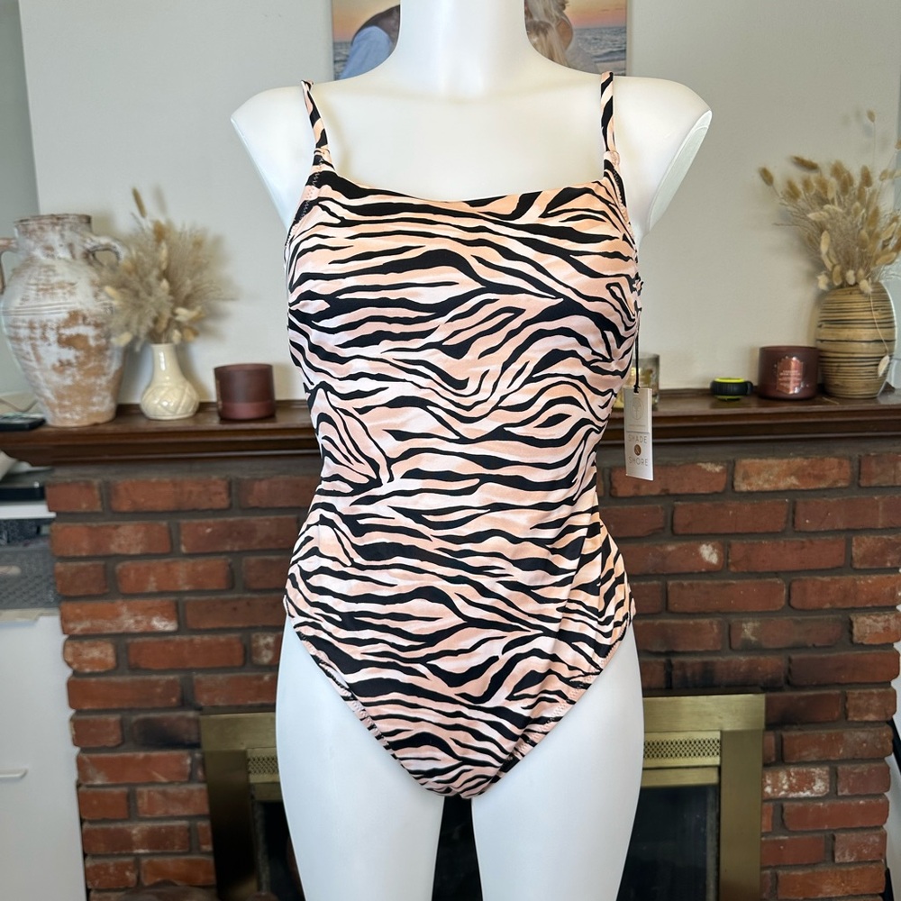 Chic Zebra Print One Piece Swimsuit